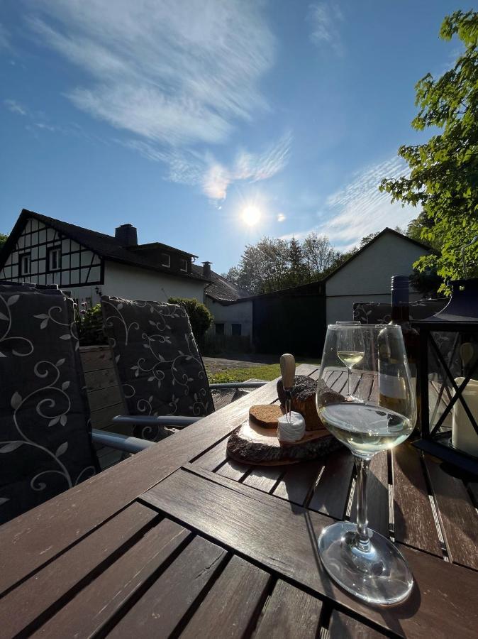 Villa Lochhof Zwei - Eifelurlaub Mit Farmcharme Hellenthal Esterno foto